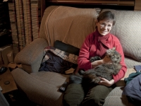 Lisa and Hermes night DS couch P2030460  Hermes and Lisa are happy